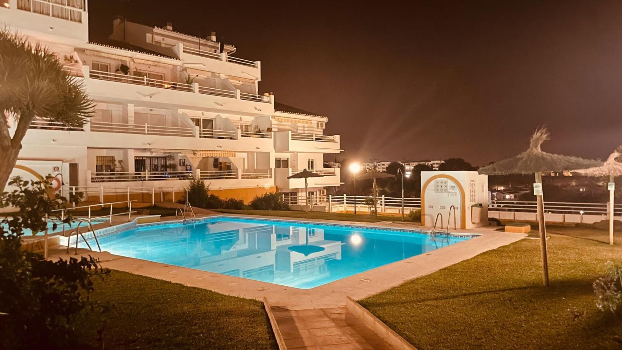 Seaview Apartment Mira Andalus Sitio de Calahonda المظهر الخارجي الصورة